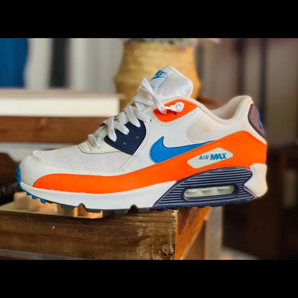 Nike